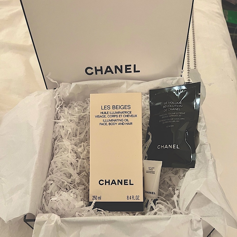 CHANEL LES BEIGES Illuminating Oil Face, Body and Hair